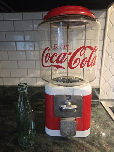 Coca cola red white - white, gumball